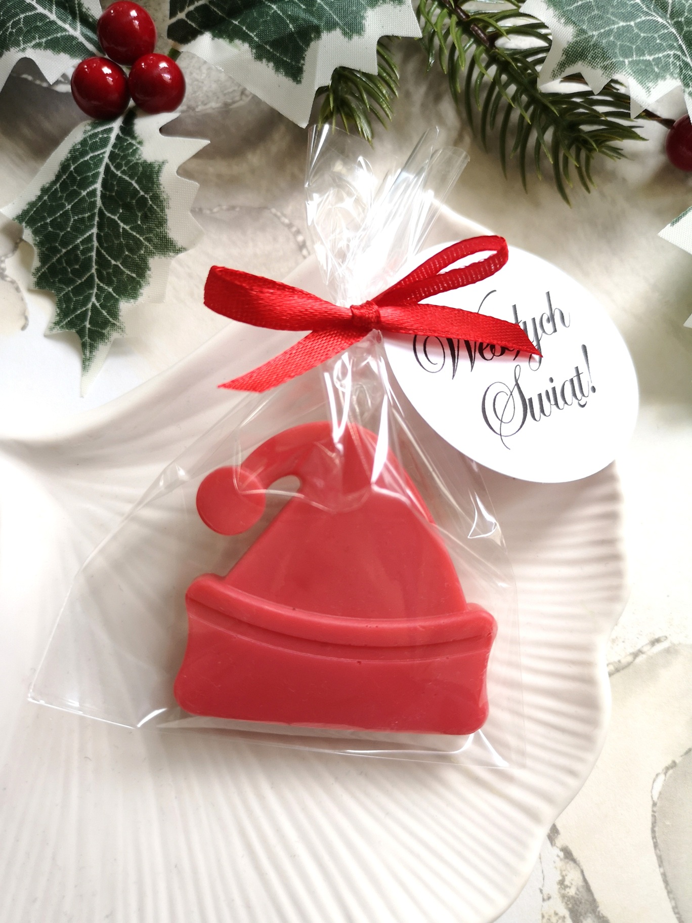 Świąteczne mydełka CZAPKA MIKOŁAJA podziękowanie dla klientów pracowników dzieci Boże Narodzenie